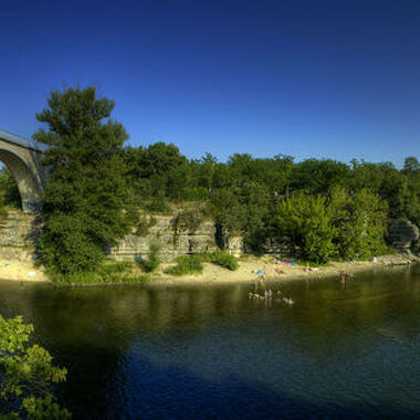 © Pont campsite - <em>YASMINE LOUCHARD</em>