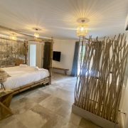 © The Olive House - <em>la maison de l'olivier</em>