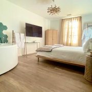 © The Olive House - <em>la maison de l'olivier</em>