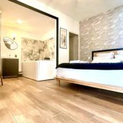 © The Olive House - <em>la maison de l'olivier</em>
