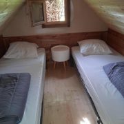 © Cabin Tent - 3-star Castanhada campsite - <em>camping castanhada</em>