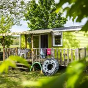 © Village Nature Zen - Camping la Turelure_Uzer - <em>©Village Nature Zen - Camping La Turelure</em>