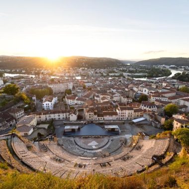 © Vienna and its ancient Theatre - <em>Instapades studio</em>