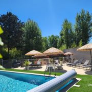 © Lou Visetto - rental l'Ostal private terrace and shared swimming pool - <em>Lou Visetto</em>