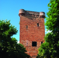 Valois Tower