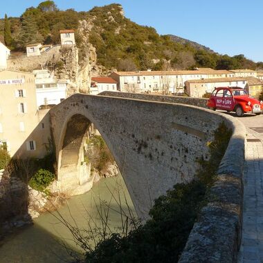 © 2CV O'live - <em>Karl Bonnet</em>