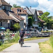 © Viarhôna at Chanaz, Savières canal - <em>OneDayOneTravel - Auvergne-Rhône-Alpes Tourisme</em>