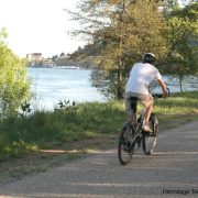 © Cycling road in Ardèche-Hermitage - <em>Hermitage Tournonais  Tourisme</em>