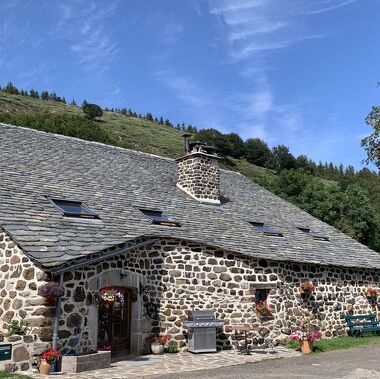 Gîte d'étape Ferme de Médille