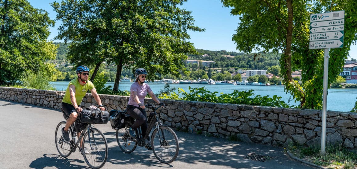 Couple sur la ViaRhôna